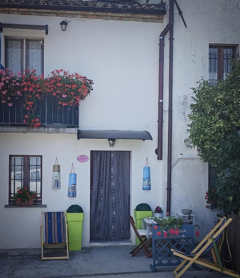 Lo Scrigno Di Simon Acomodação com café da manhã Senigália Exterior foto